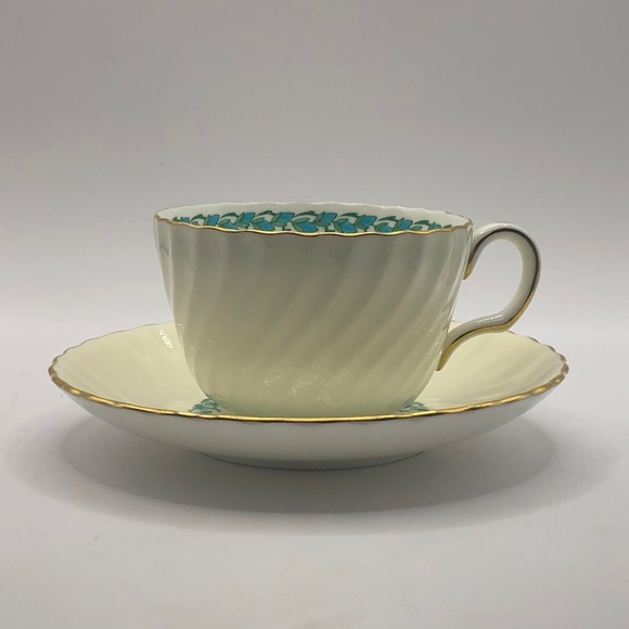 Minton Bone China Teacup & Saucer “Lady Rodney” S-411 - Picture 9 of 9